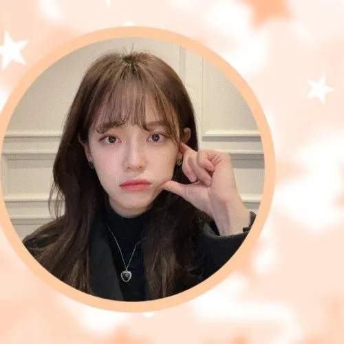 The most loved look of Kim Sejeong today
