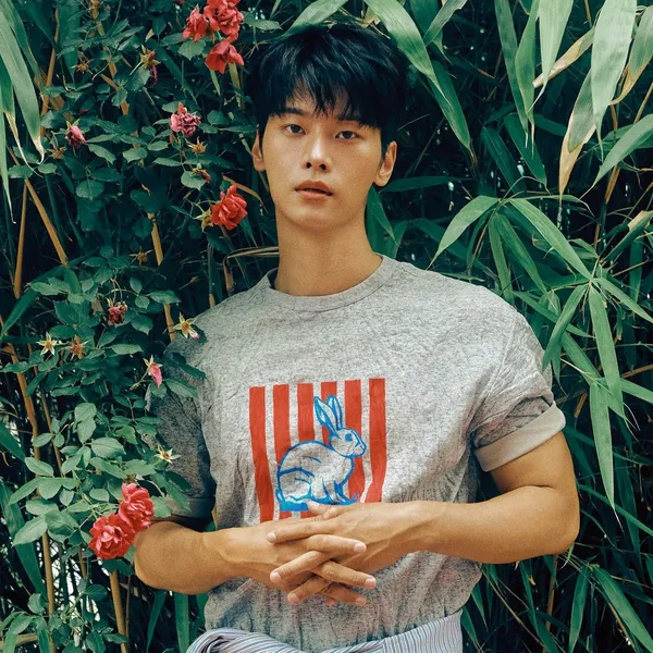 Popular photo full of fans’ love for Cha Hakyeon (N)