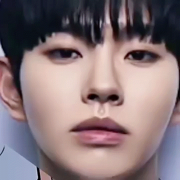 充滿粉絲愛的Lee Byeongchan人氣照片