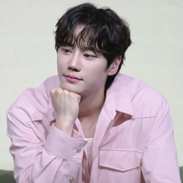 The most loved look of Lee Junyoung today
