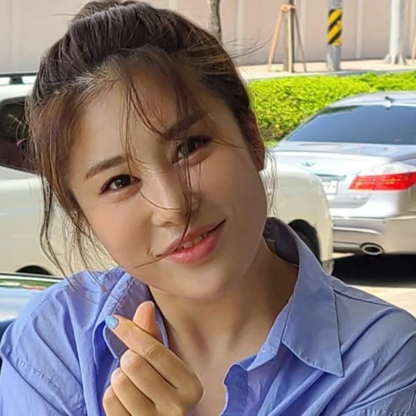 Top moment of Kim Soyou chosen by fans