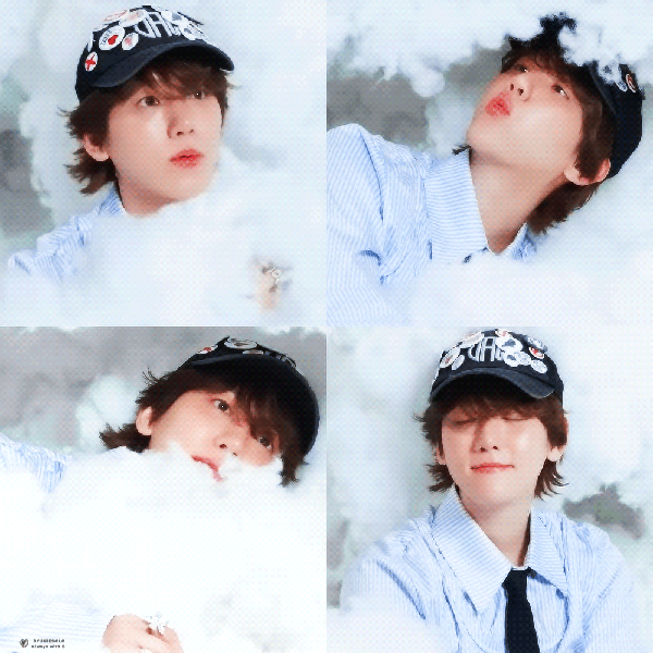 Popular photo full of fans’ love for Baekhyun