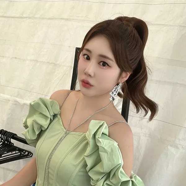 Top moment of Kim Soyou chosen by fans