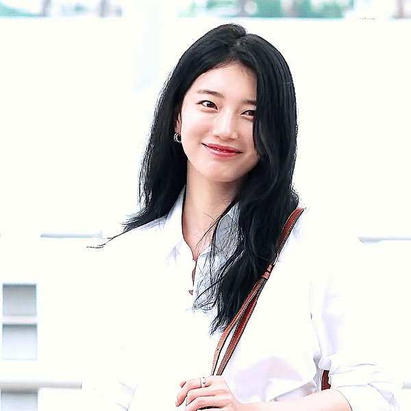 Top moment of Bae Suzy chosen by fans