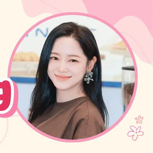 The most loved look of Kim Sejeong today