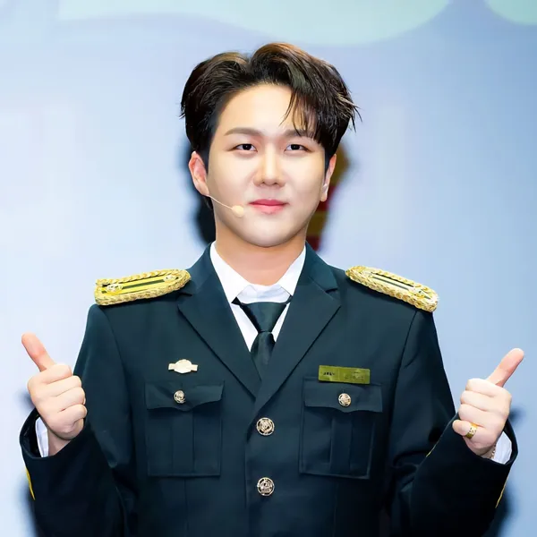 The most loved look of Kim Soochan today