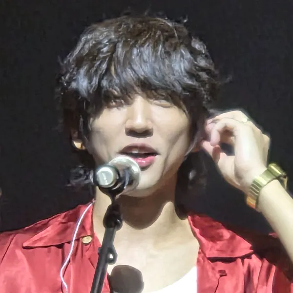 Popular photo full of fans’ love for Lee Seungyoon