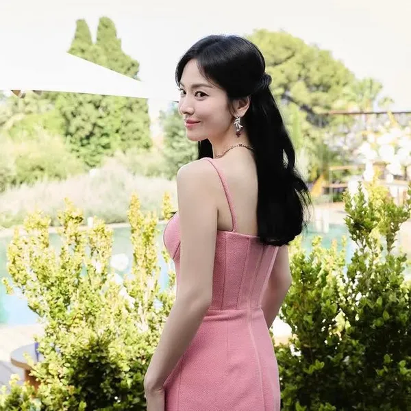 오늘 가장 사랑받은 송혜교의 모습