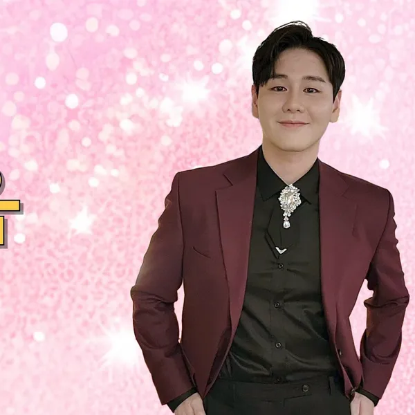 The most loved look of Park Sewook today