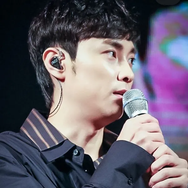 Top moment of Min Kyunghoon chosen by fans