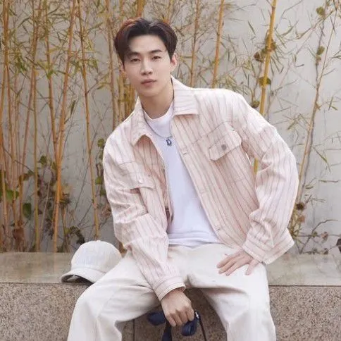 The most loved look of Henry today
