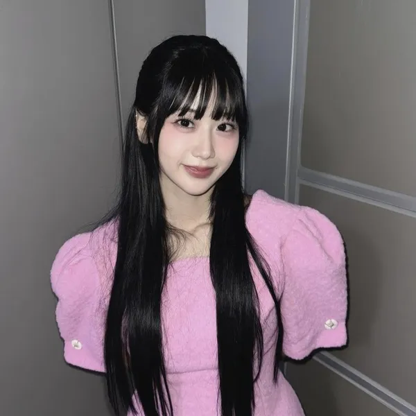 Top moment of Kang Hyeyeon chosen by fans
