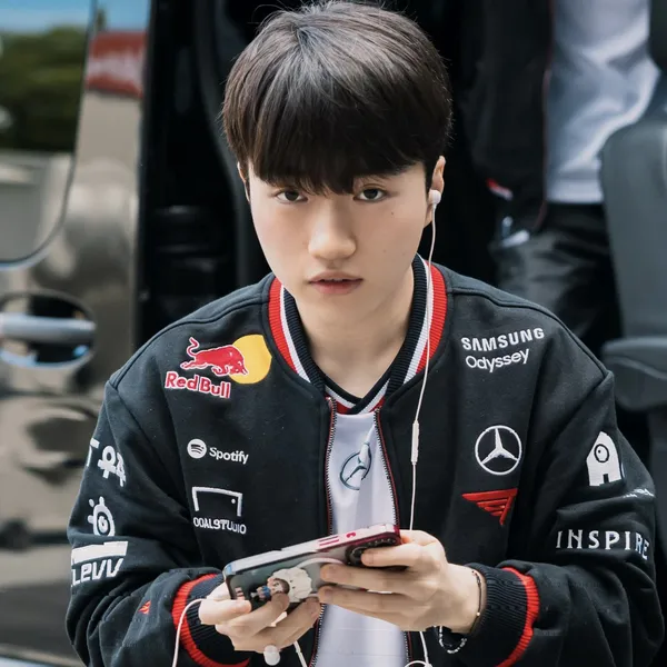 Popular profile photo of Keria loved by fans