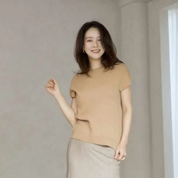 The most loved look of Seol Inah today