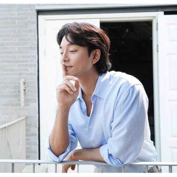 Popular photo full of fans’ love for Gong Yoo
