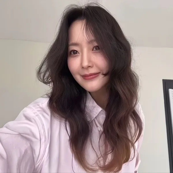 The most loved look of Kim Heesun today