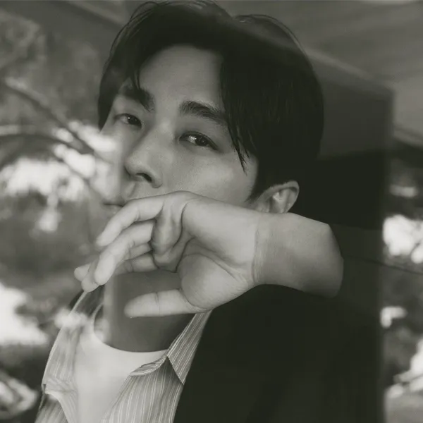 Popular photo full of fans’ love for Joo Jihoon