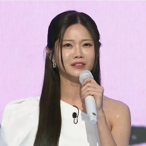 Top moment of Bae Ahyeon chosen by fans
