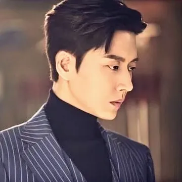 Popular photo full of fans’ love for Park Haejin