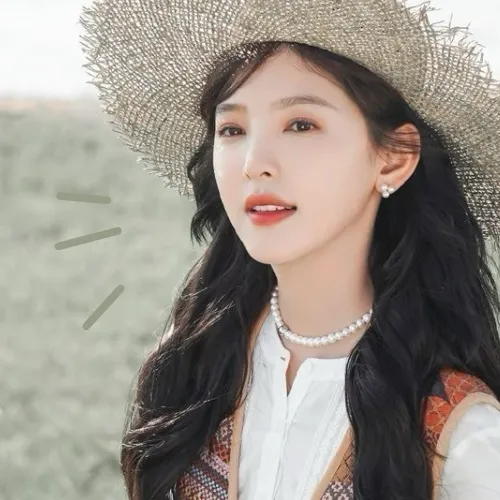 The most loved look of Zhang Ruonan today