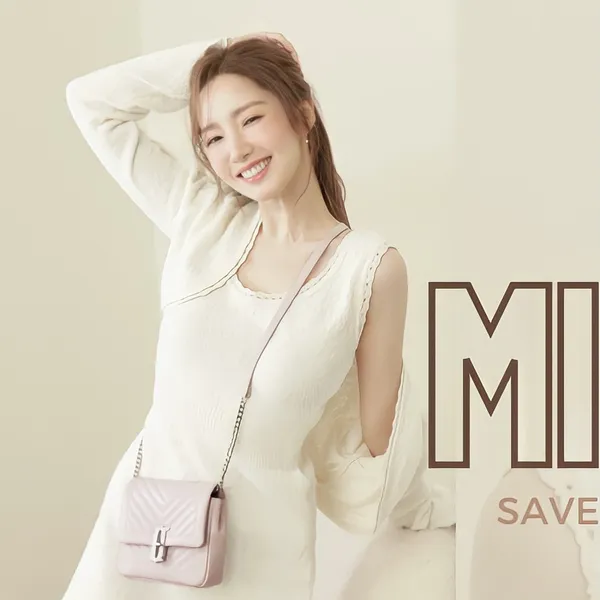 Popular photo full of fans’ love for Park Minyoung