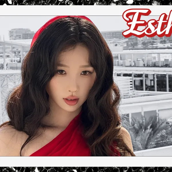 The most loved look of Esther Yu today