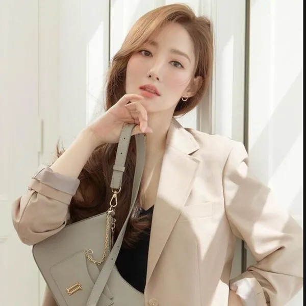 Top moment of Park Minyoung chosen by fans