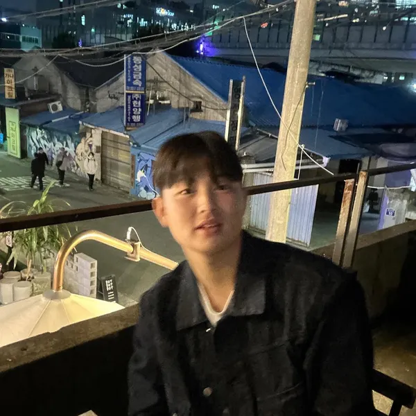 Top moment of Ahn Woojin chosen by fans