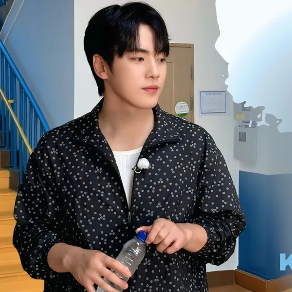 Popular photo full of fans’ love for Kim Junghyun