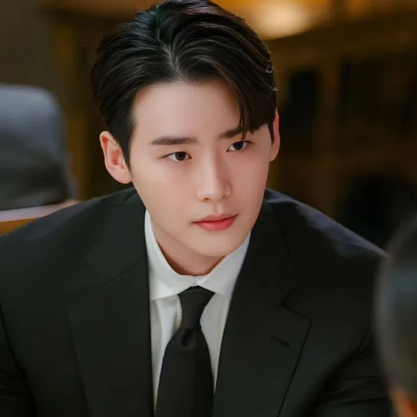 Top moment of Lee Jongsuk chosen by fans