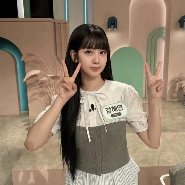 Top moment of Kang Hyeyeon chosen by fans