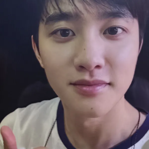 Penampilan Doh Kyungsoo (D.O.) yang paling disukai hari ini