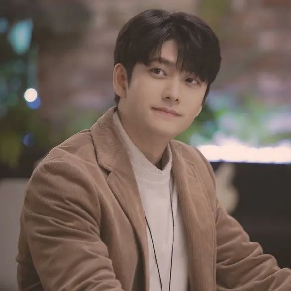 Penampilan Kang Taeoh yang paling disukai hari ini