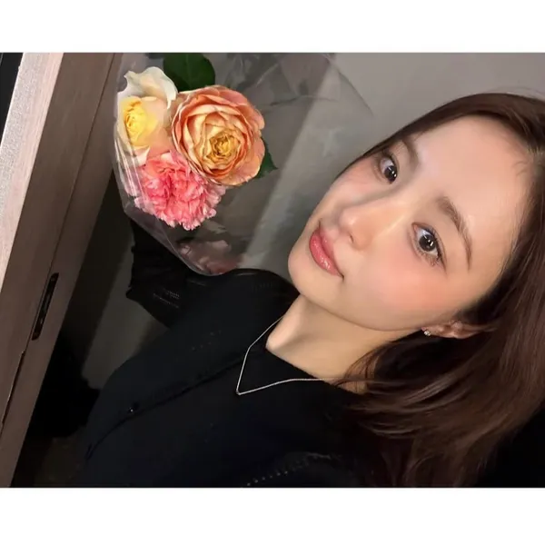 Popular photo full of fans’ love for Shin Sekyung