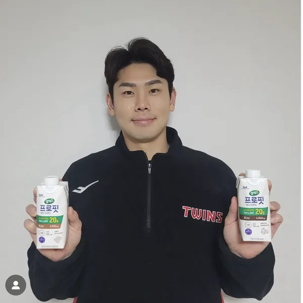 今天最受喜愛的Hong Changki模樣
