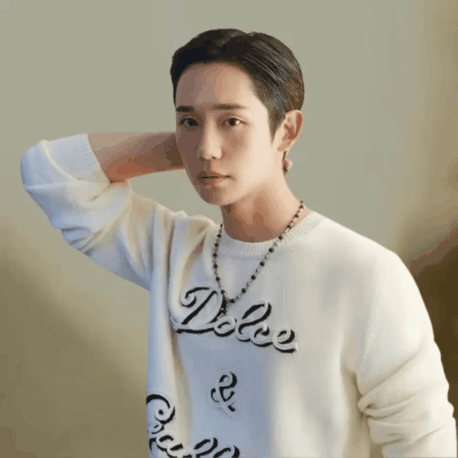 Foto populer Jung Haein yang penuh cinta dari penggemar