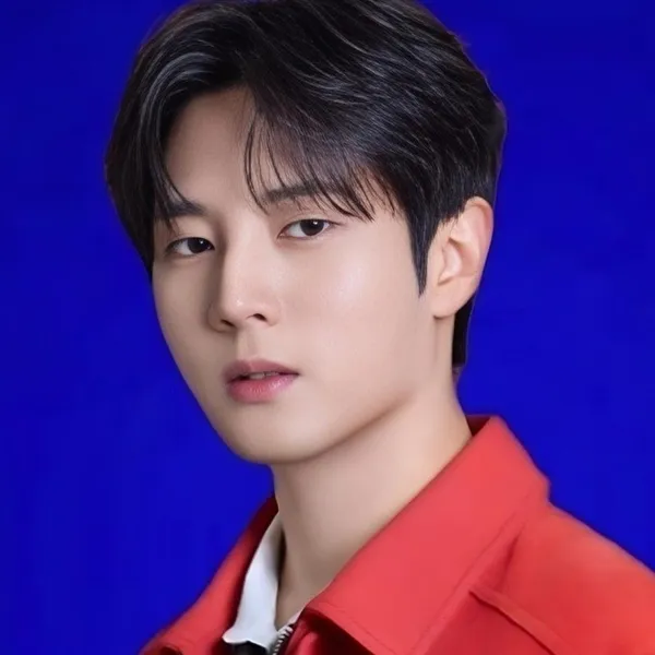 Momen terbaik Kim Jungyeon pilihan penggemar