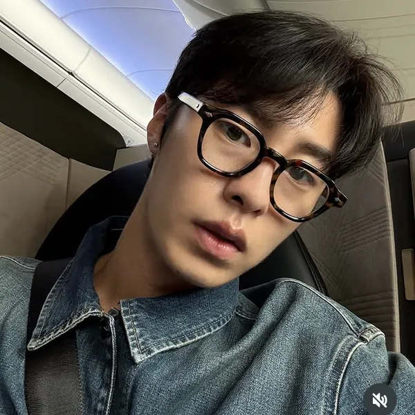 Penampilan Lee Jaewook yang paling disukai hari ini