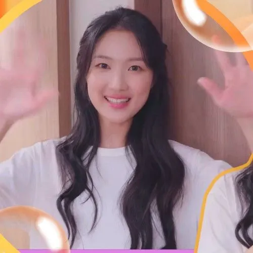 Today’s standout profile photo of Kim Hyeyoon on Choeaedol Celeb