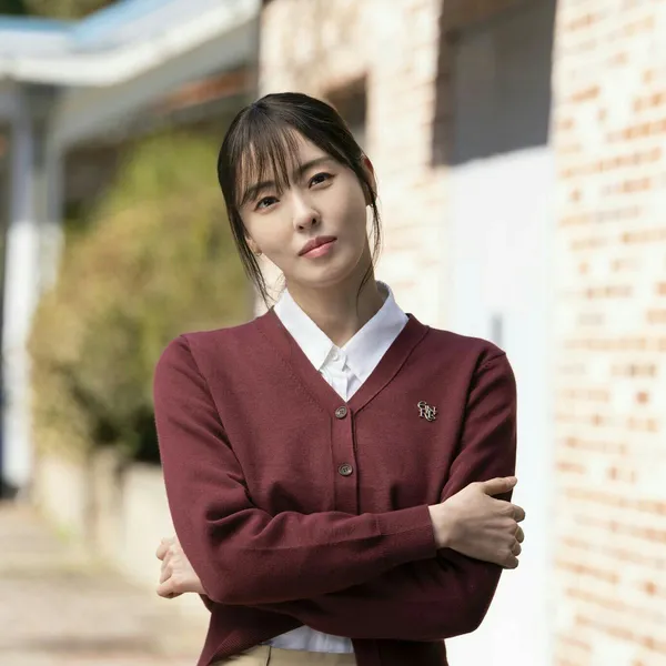 Popular photo full of fans’ love for Lee Dahee 