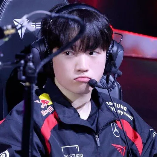 Representative photo of Keria showing their charm