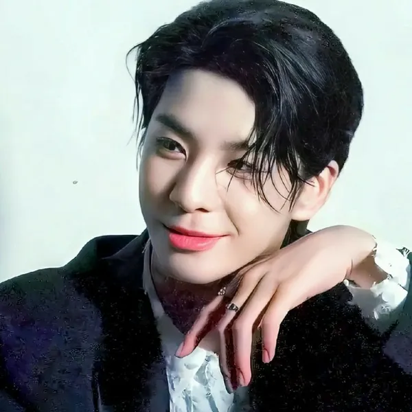 Popular photo full of fans’ love for Jeong Dongwon