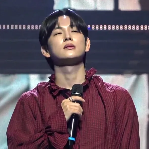 Top moment of Lim Siwan chosen by fans