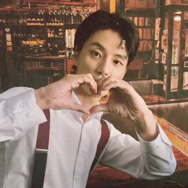 Popular photo full of fans’ love for Yoon Shiyoon