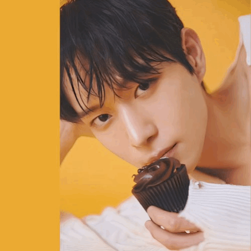 The most loved look of Kim Youngdae today