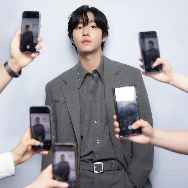 The most loved look of Ahn Hyoseop today