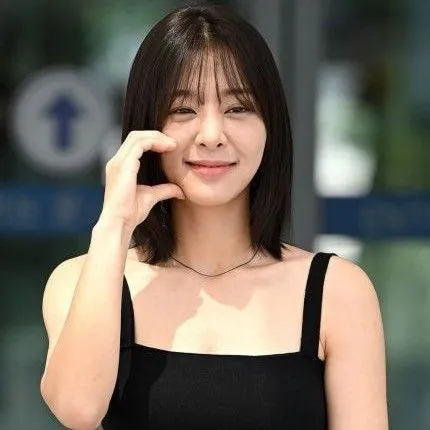 Popular photo full of fans’ love for Seol Inah
