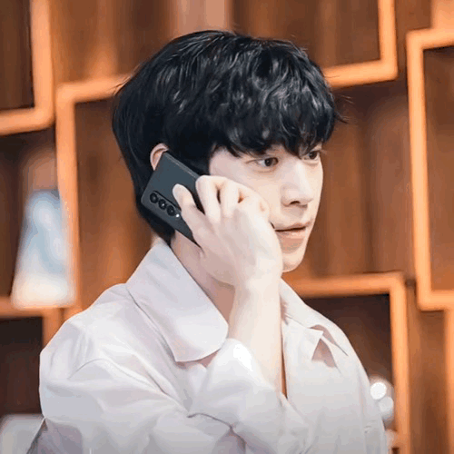 Foto populer Kim Youngdae yang penuh cinta dari penggemar