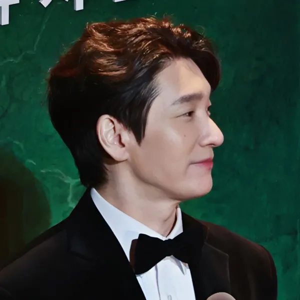 Popular photo full of fans’ love for Cho Seungwoo 