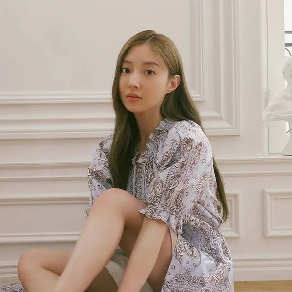 Popular photo full of fans’ love for Lee Seyoung